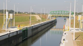 TPF water engineering lesson - Krapkowice sluice, Krepa weir, Swina Poreba Dam