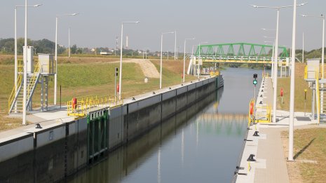 Lekcja inżynierii wodnej TPF - Śluza Krapkowice, Jaz Krępa, Zapora Świna Poręba